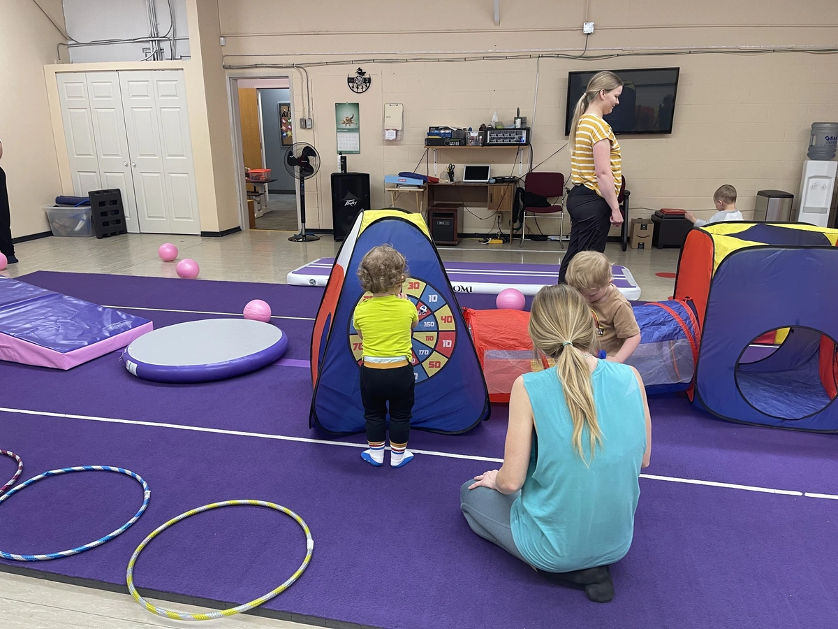Dance class for parents and toddlers
